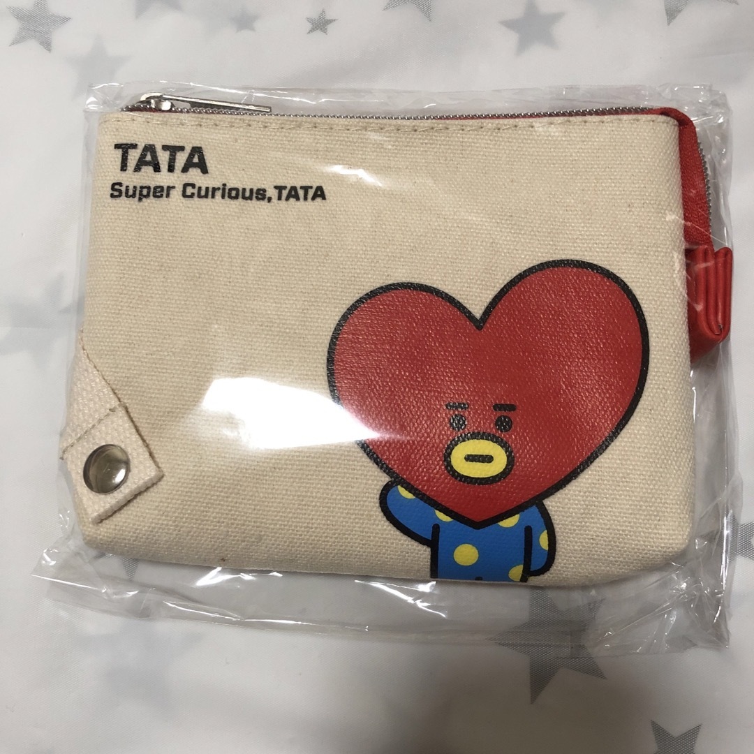 BT21(ビーティーイシビル)のBTS ポーチ エンタメ/ホビーのCD(K-POP/アジア)の商品写真