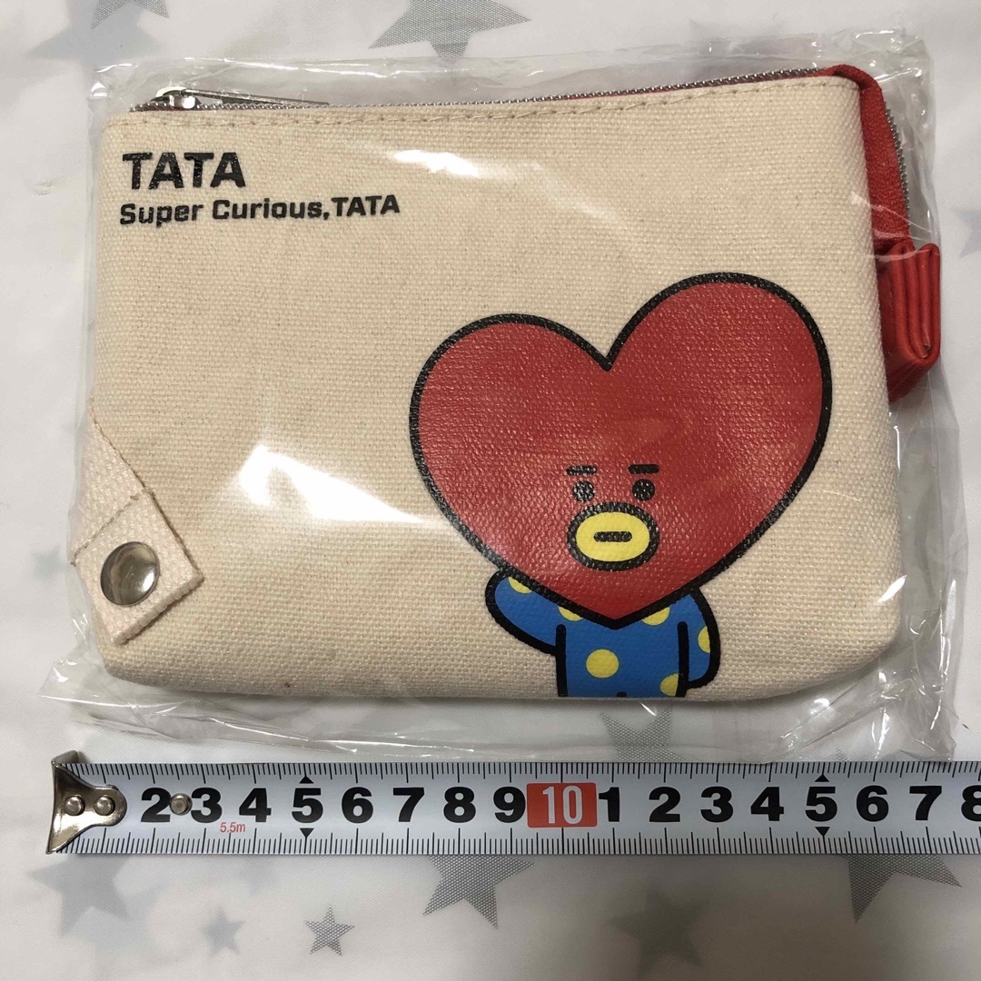 BT21(ビーティーイシビル)のBTS ポーチ エンタメ/ホビーのCD(K-POP/アジア)の商品写真