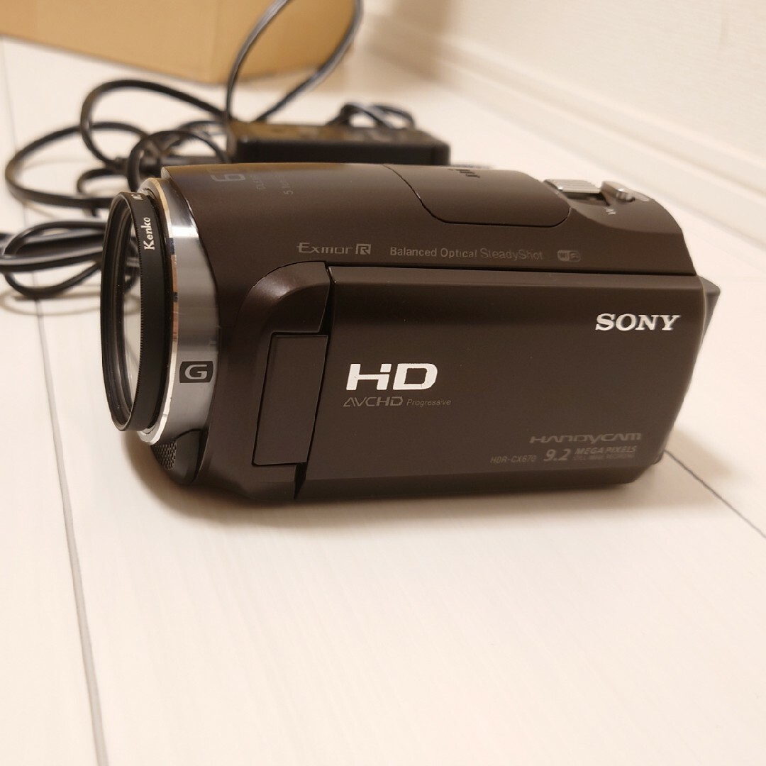 SONY(ソニー)の【液晶画面に縦線２本】SONY HDR-CX670（ブラウン） スマホ/家電/カメラのカメラ(ビデオカメラ)の商品写真