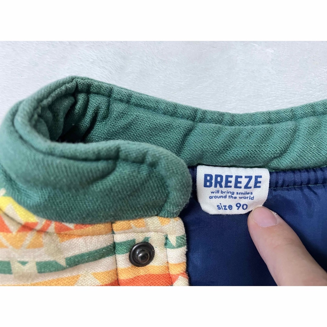 BREEZE(ブリーズ)のBREEZE サイズ90  男の子　チョッキ　ベスト キッズ/ベビー/マタニティのキッズ服男の子用(90cm~)(ジャケット/上着)の商品写真