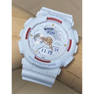 ジーショック(G-SHOCK)のG-SHOCK/ダイヤ/ホワイト/ゴールド/デジアナ/GA-110/レア/デカG(腕時計(デジタル))