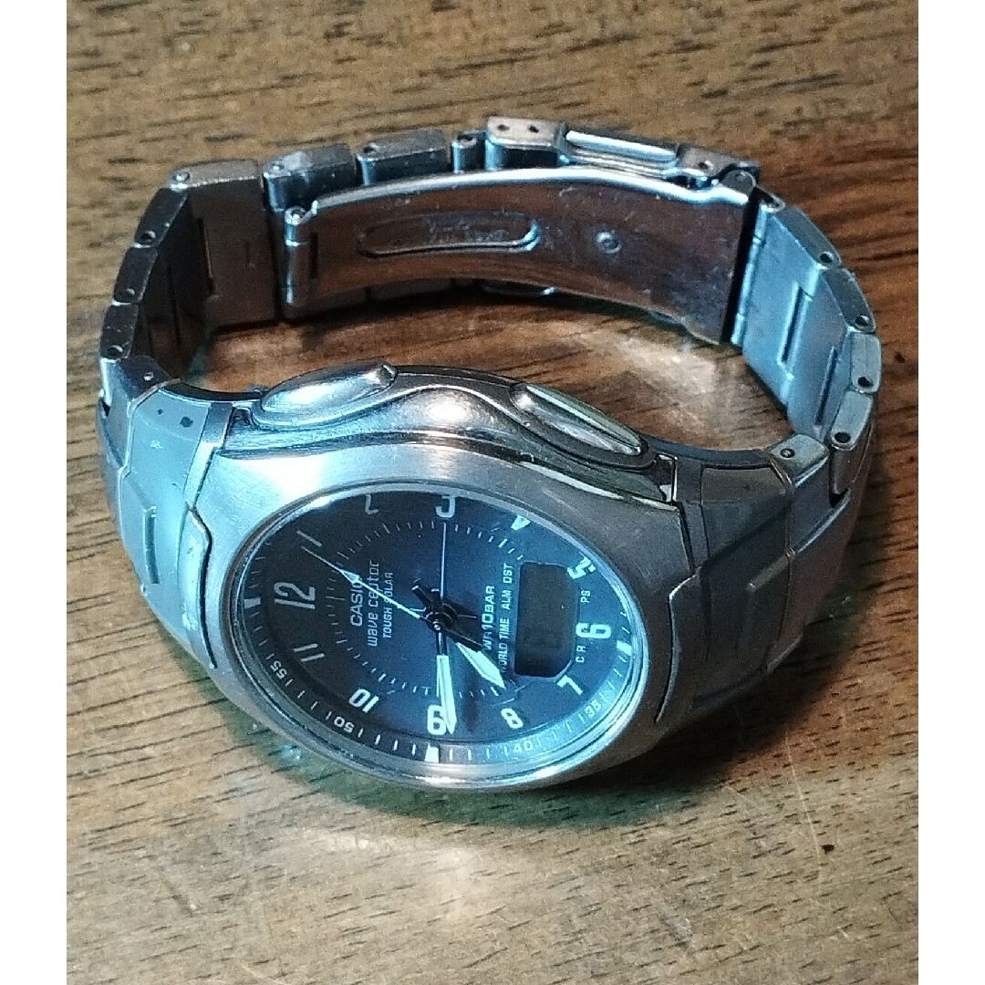 CASIO(カシオ)のAA6　カシオ・ウェーブセプター　　　電波・ソーラー・多機能時計 メンズの時計(腕時計(アナログ))の商品写真