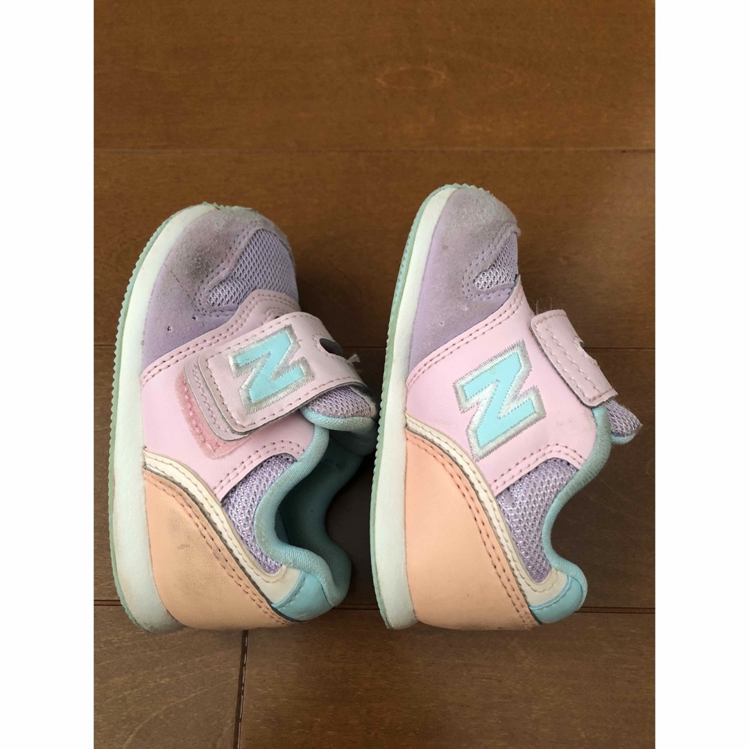 New Balance(ニューバランス)の【お洒落柄^_^】new balanceニューバランス　スニーカー　13.5cm キッズ/ベビー/マタニティのベビー靴/シューズ(~14cm)(スニーカー)の商品写真