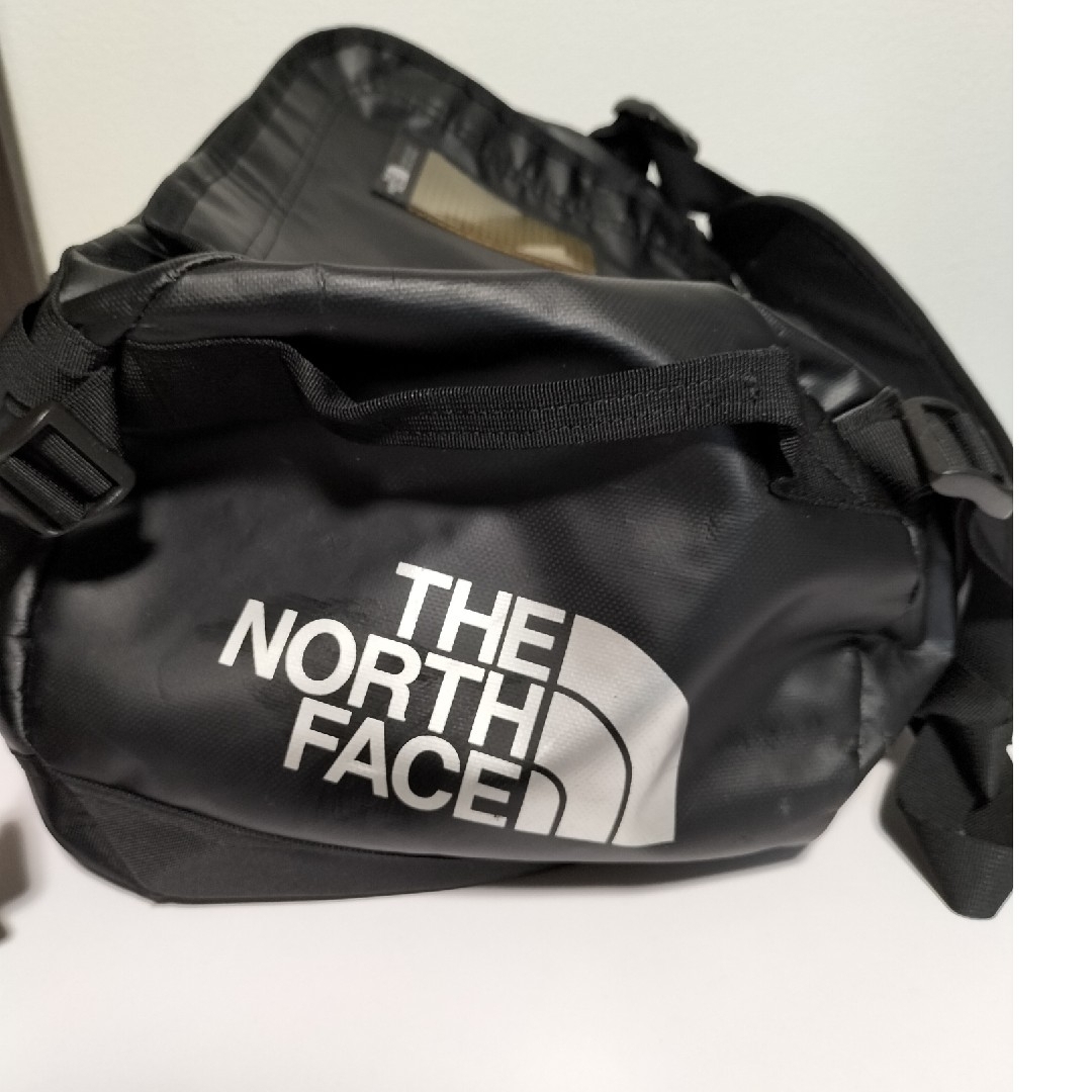 THE NORTH FACE(ザノースフェイス)のザ・ノース・フェイス  ベースキャンプダッフルxs メンズのバッグ(バッグパック/リュック)の商品写真