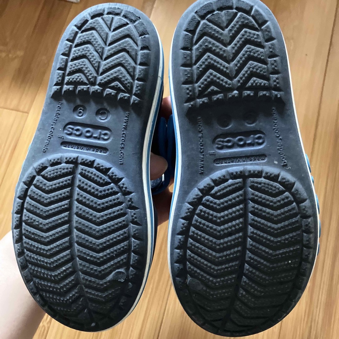 crocs(クロックス)のクロックス サンダル キッズ/ベビー/マタニティのベビー靴/シューズ(~14cm)(サンダル)の商品写真