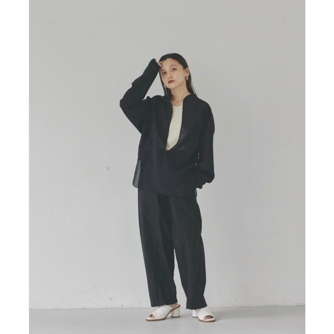 【美品】’23完売TODAYFUL Slit Slit Shirts 黒ブラウス