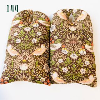 いちご泥棒★ハンドメイド 鼻緒（花緒）・草履キーパー144★在庫整理のため値下げ(下駄/草履)