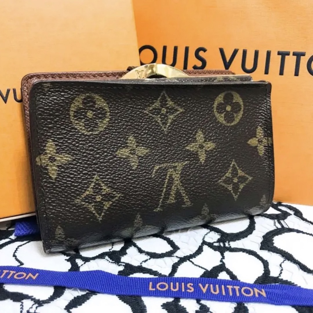 LOUIS VUITTON(ルイヴィトン)の期間限定値下げ！ルイヴィトン　ポルトフォイユ　ヴィエノワ　二つ折り財布 レディースのファッション小物(財布)の商品写真