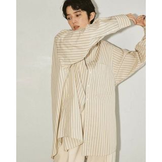 トゥデイフル(TODAYFUL)の【美品】人気完売 TODAYFUL ストライプオーバーシャツ ブラウス 羽織り(シャツ/ブラウス(長袖/七分))