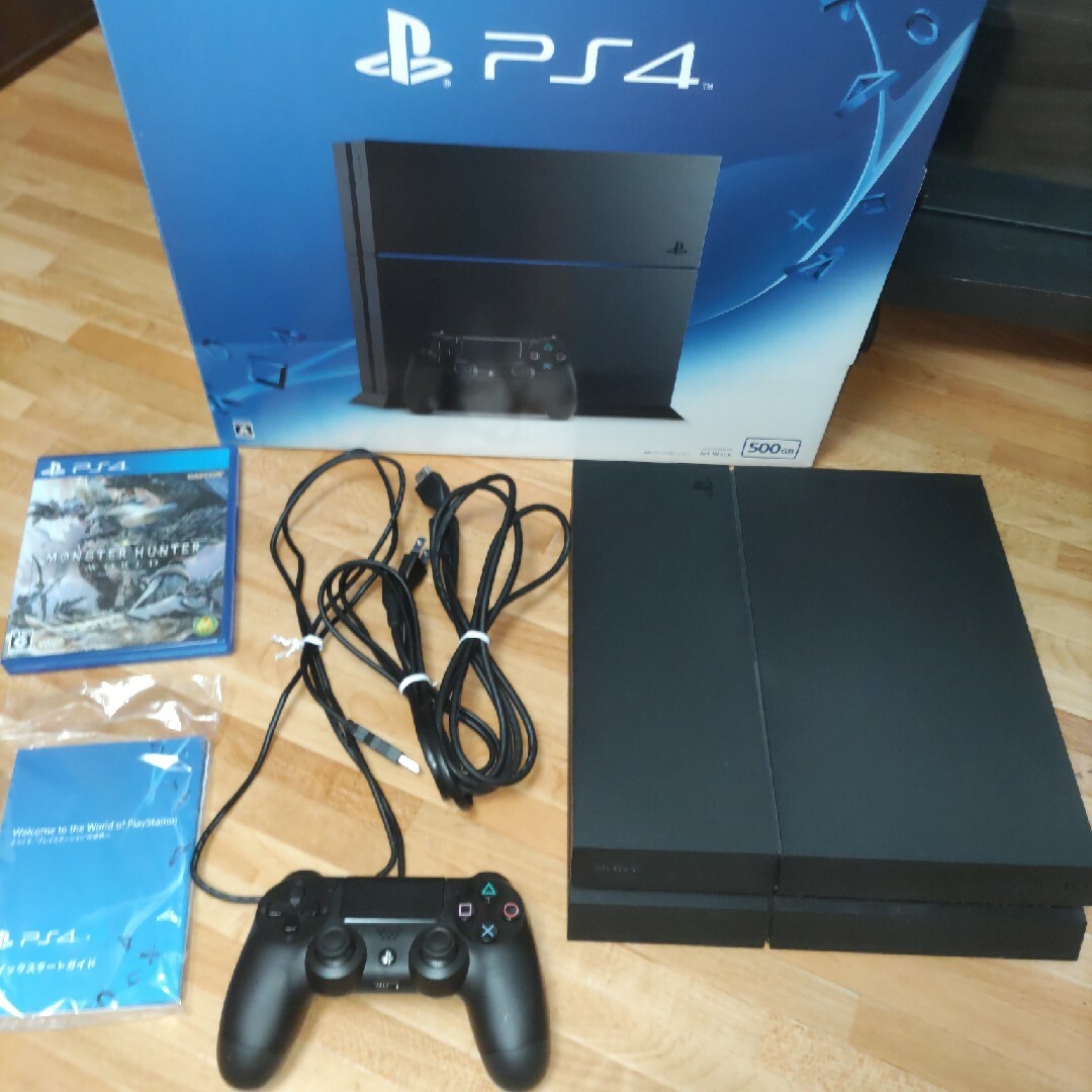 SONY PlayStation4  プレステ4 本体 CUH-1200AB01