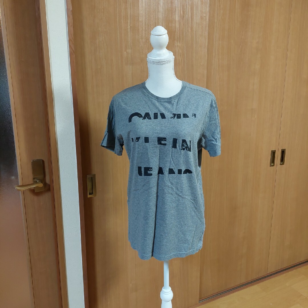 Calvin Klein(カルバンクライン)の未使用　Calvin Klein　JEANS　Tシャツ メンズのトップス(Tシャツ/カットソー(半袖/袖なし))の商品写真