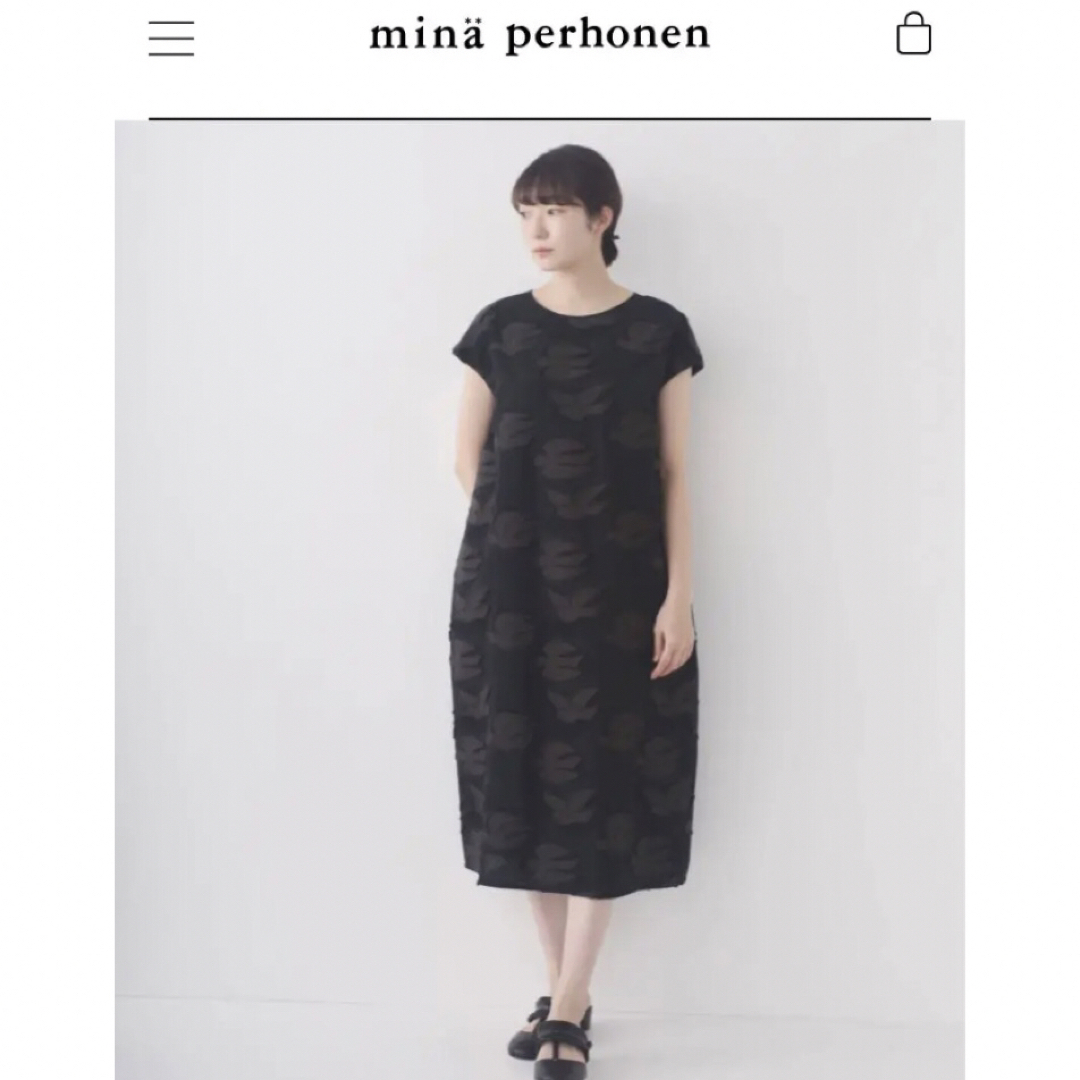 mina perhonen(ミナペルホネン)のmina perhonen「going」dress  black  38 レディースのワンピース(ロングワンピース/マキシワンピース)の商品写真