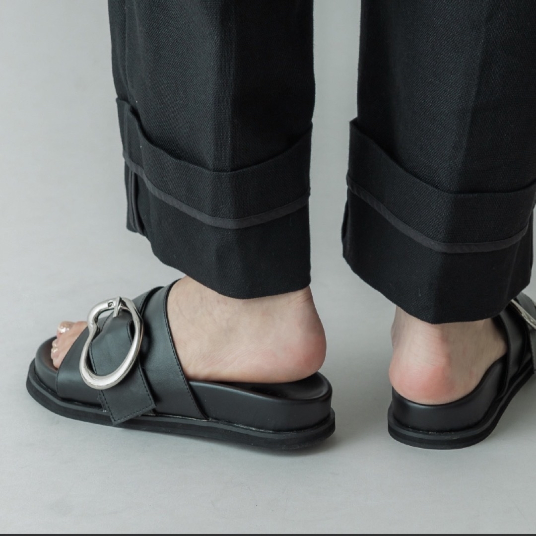 Le Vernis(ルベルニ)のサンダル　厚底 レディースの靴/シューズ(サンダル)の商品写真