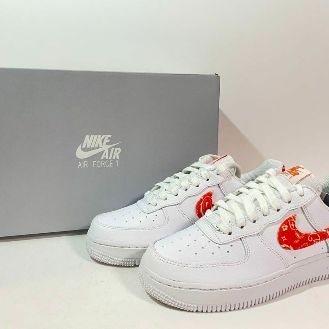 wmns air force 1 オレンジ ペイズリー エアフォース 1