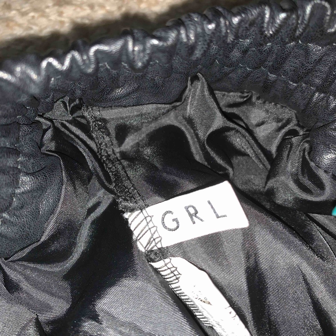 GRL(グレイル)の【GRL】レザーショートパンツ レディースのパンツ(ショートパンツ)の商品写真