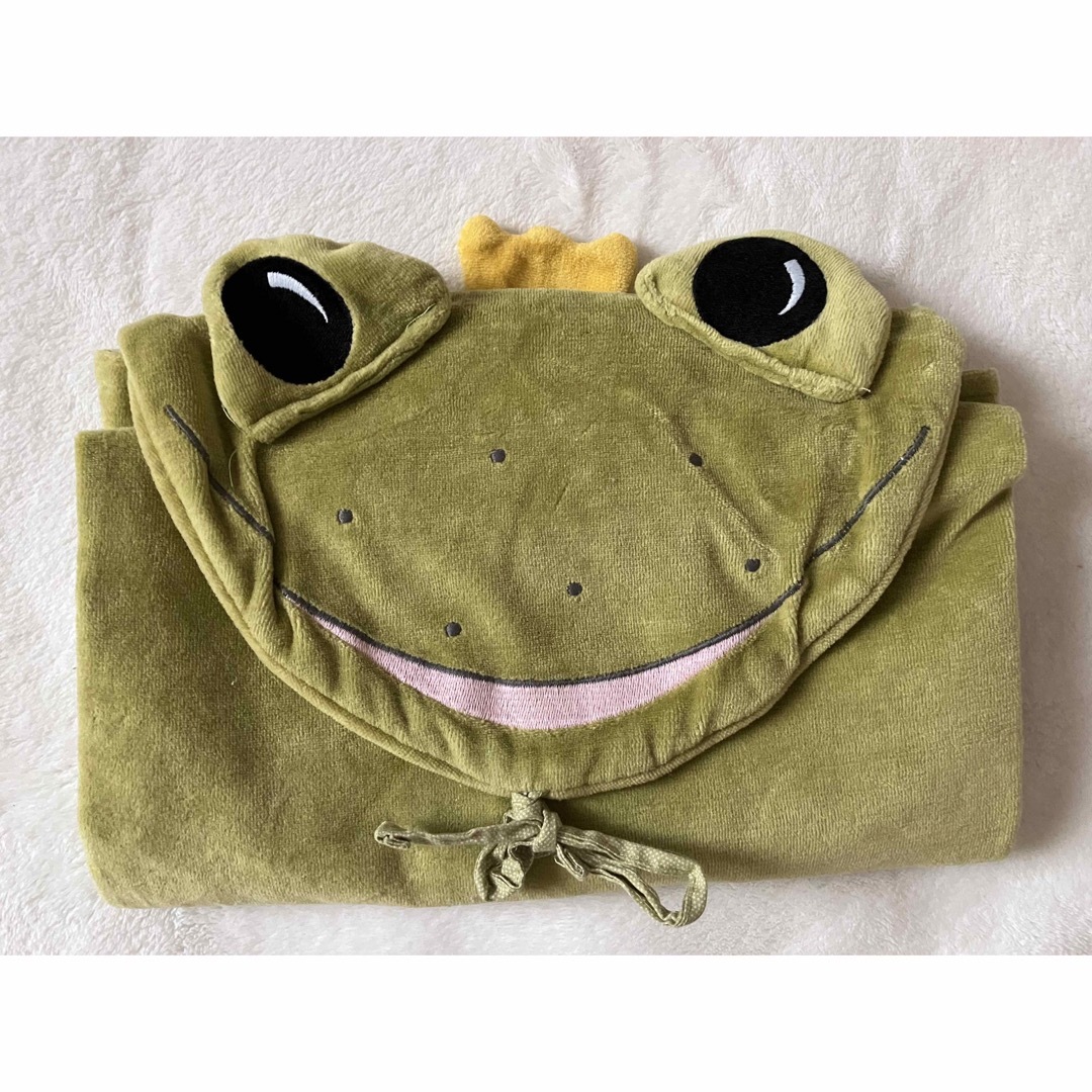 IKEA(イケア)のおむつ替え　シート　🐸　IKEA キッズ/ベビー/マタニティのおむつ/トイレ用品(おむつ替えマット)の商品写真