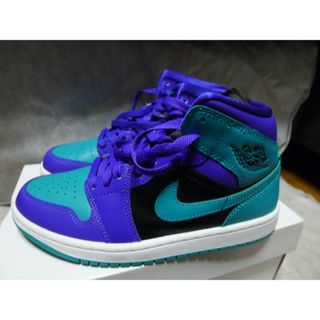 ジョーダン(Jordan Brand（NIKE）)のNIKE WMNS AIR JORDAN 1 MID(スニーカー)