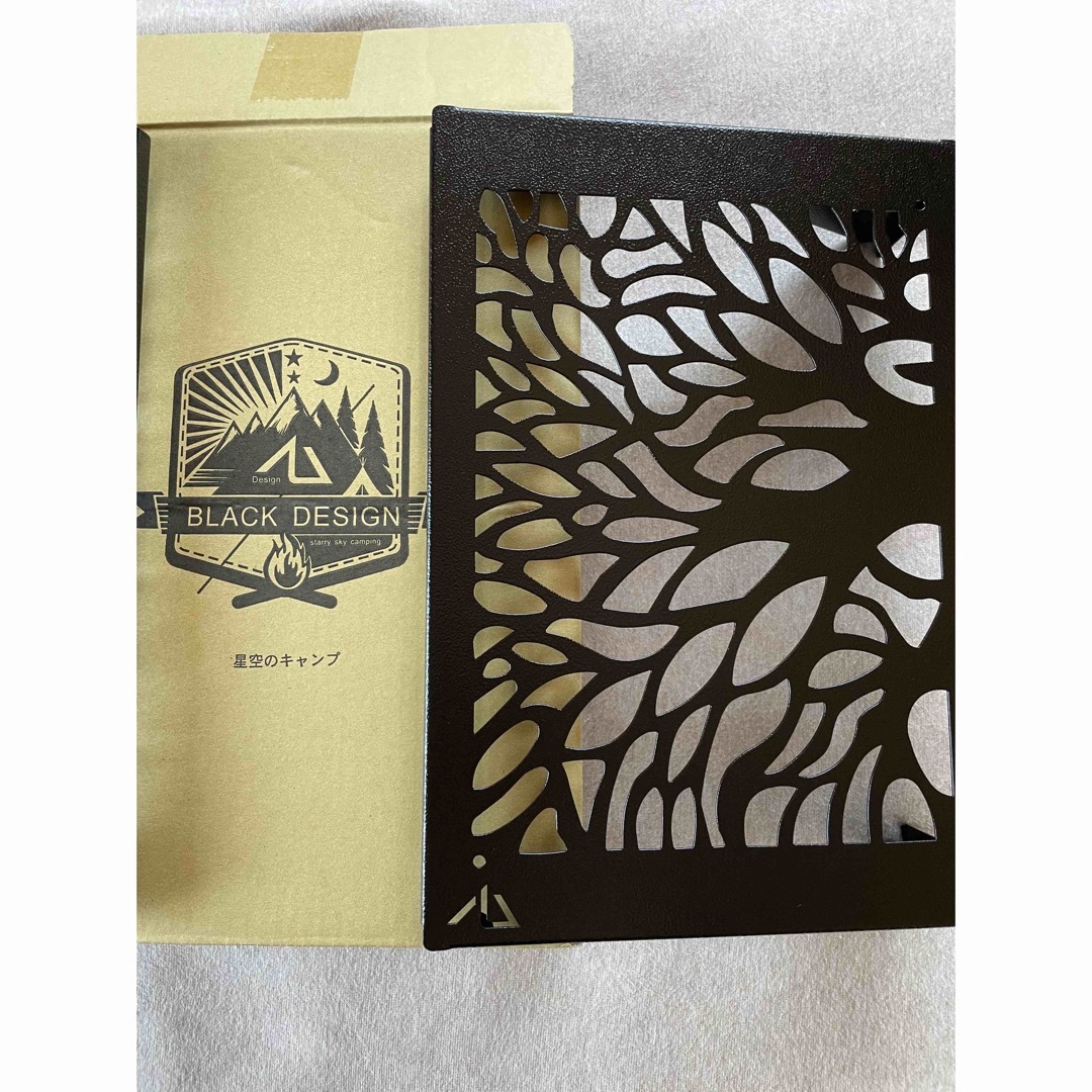 新品 BLACK DESIGN ブラックデザイン アイアンプレート ツリー 2枚