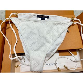 ヴィトン(LOUIS VUITTON) 水着の通販 64点 | ルイヴィトンを買うならラクマ