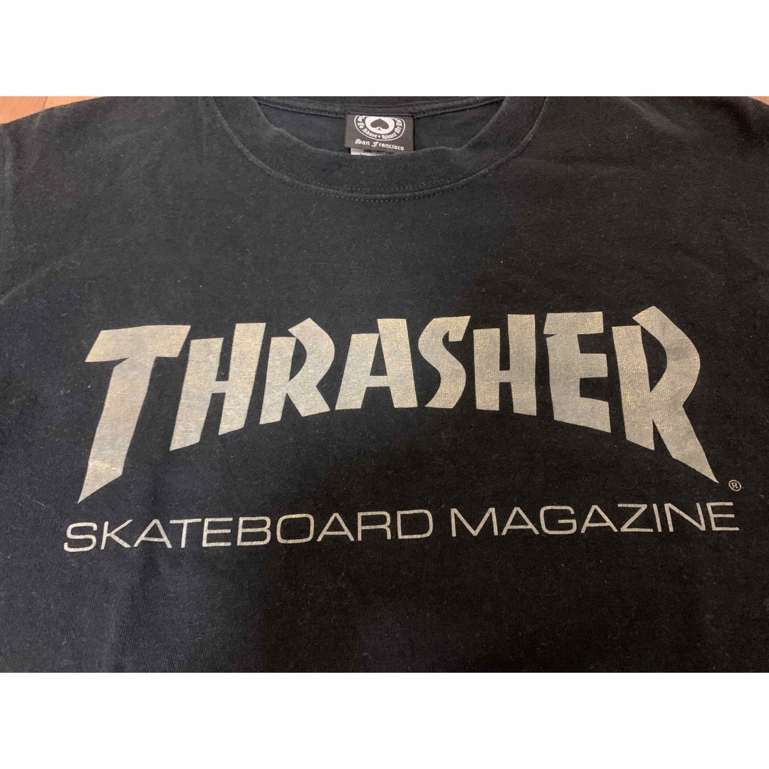 THRASHER(スラッシャー)のスラッシャー ロゴプリント 半袖 Tシャツ S ブラック×ゴールド メンズのトップス(Tシャツ/カットソー(半袖/袖なし))の商品写真