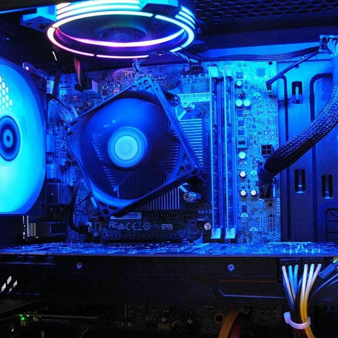 何でも揃う 【□RGB□GTX980+i7ゲーミングPC】ヴァロラント/Apex