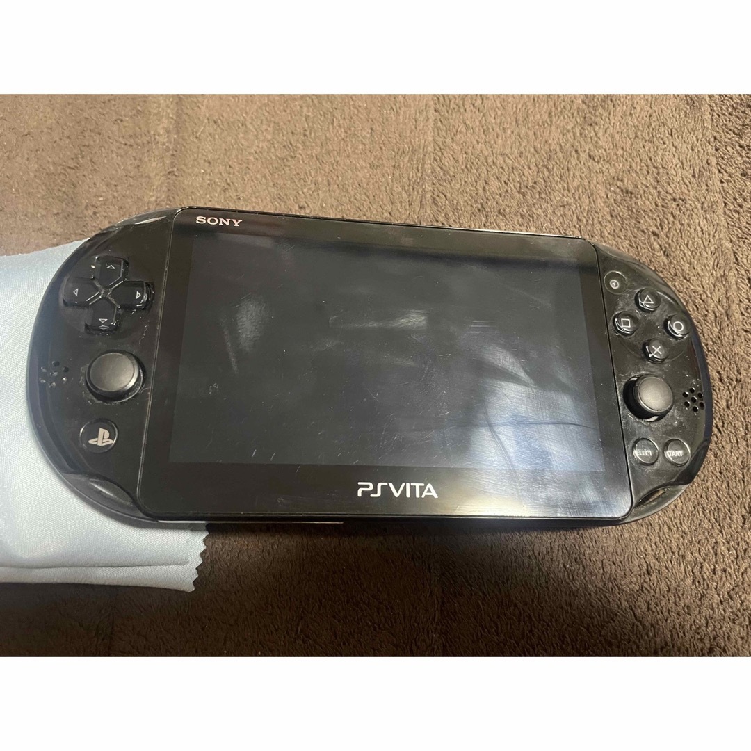 PlayStation Vita(プレイステーションヴィータ)のvita  3.60   ブラック　マイクラ　3番 エンタメ/ホビーのゲームソフト/ゲーム機本体(携帯用ゲーム機本体)の商品写真