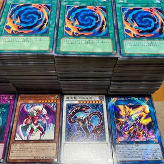 遊戯王  まとめ売り ノーマル 約10000枚 光り物 100枚