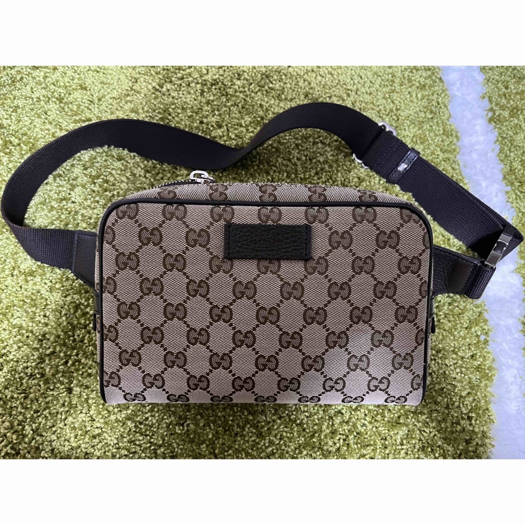 Gucci(グッチ)の【美品】GUCCI ウエストバッグ ボディーバッグ メンズのバッグ(ショルダーバッグ)の商品写真