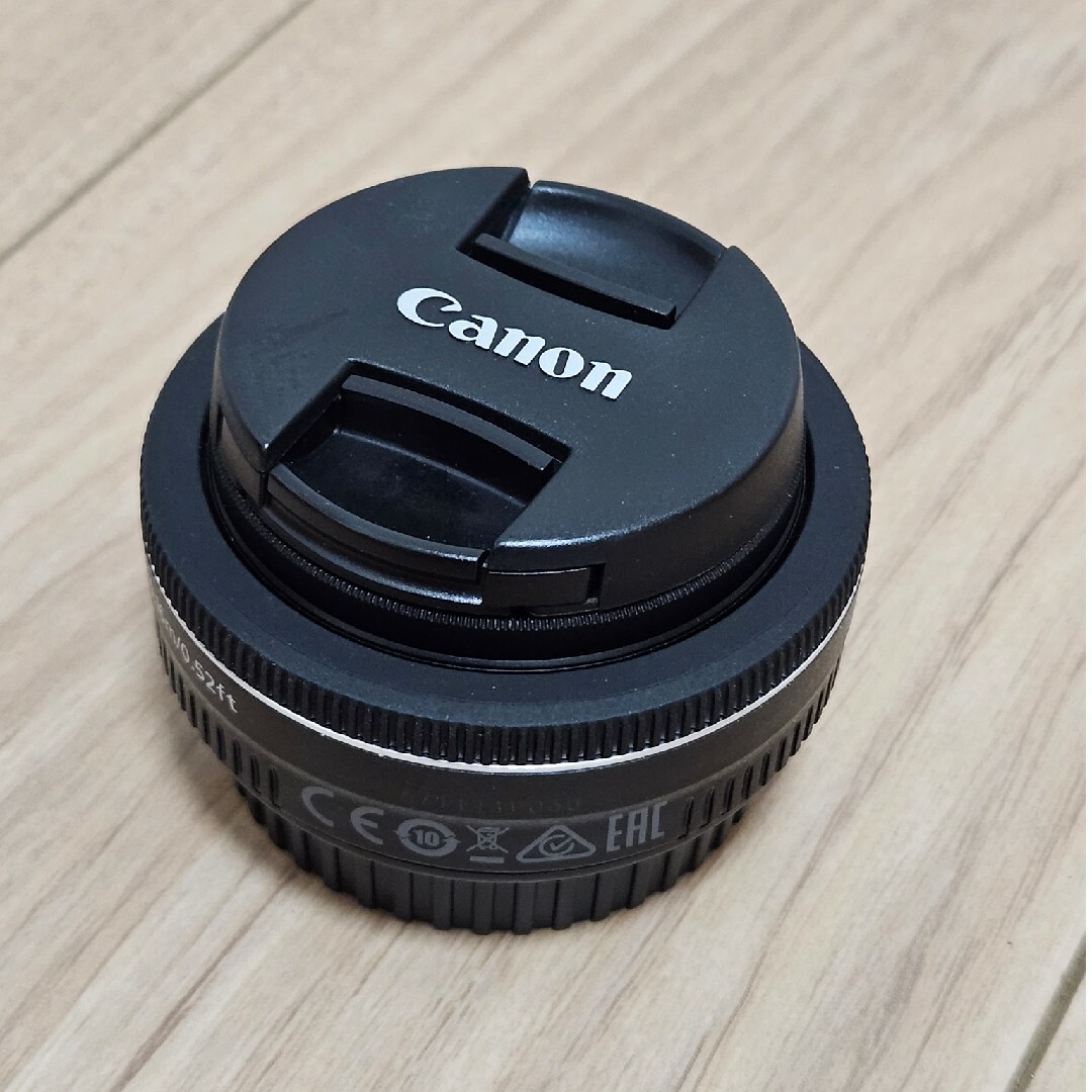 Canon EF-S 24mm F2.8 STM Canon EF-S 24mm F2.8 STM