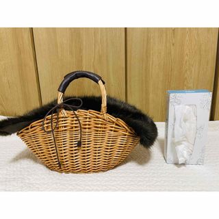 しまむら - 新品 ファー付きカゴバッグの通販 by あぷふぇる's shop ...