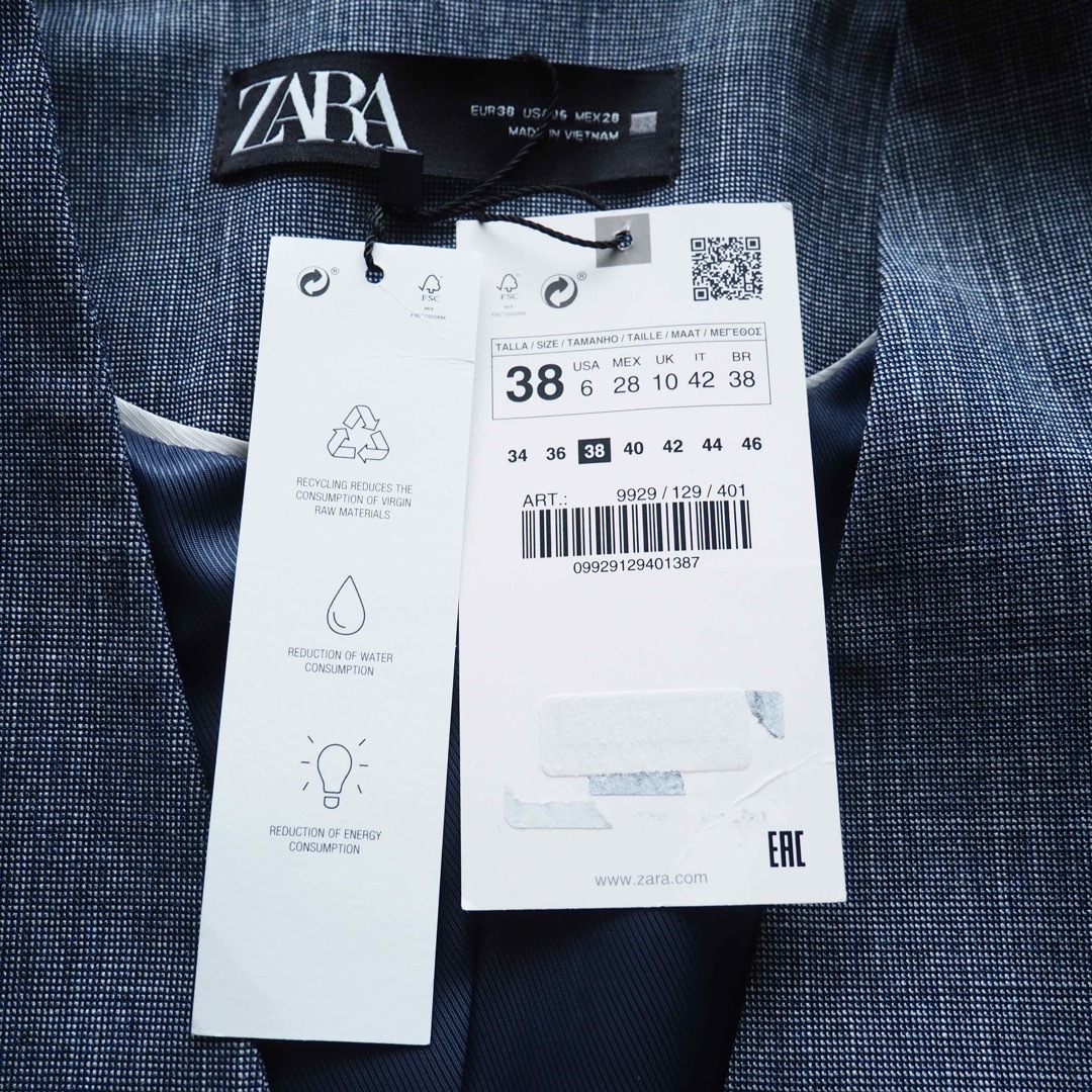 ZARA(ザラ)の【新品】ZARA 洗える ベーシックブレザー ノーカラージャケット 38サイズ レディースのジャケット/アウター(ノーカラージャケット)の商品写真