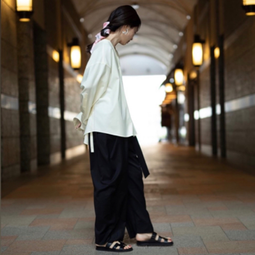 新品タグ付　deres デレス　drape pants ドレープパンツ