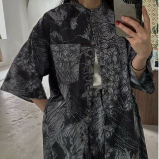 アメリヴィンテージ(Ameri VINTAGE)の新作完売品❤️KEITAMARUYAMA × AMERI WIDE SHIRT(シャツ/ブラウス(半袖/袖なし))