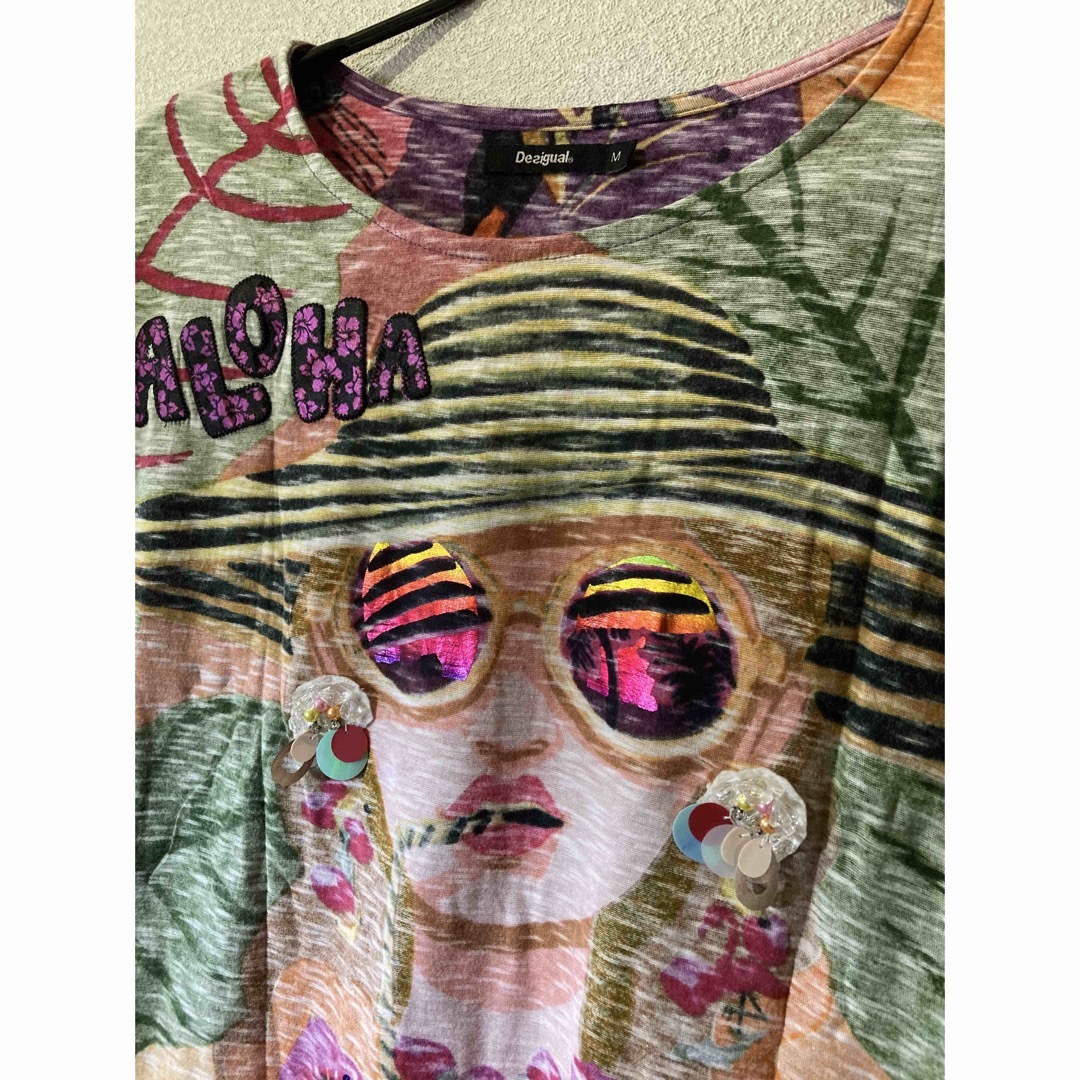 DESIGUAL(デシグアル)のDesigual デジグアルTシャツ　顔モチーフ レディースのトップス(Tシャツ(半袖/袖なし))の商品写真