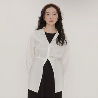 スナイデル(SNIDEL)のflont slit shirts / フロントスリットシャツ(シャツ/ブラウス(長袖/七分))