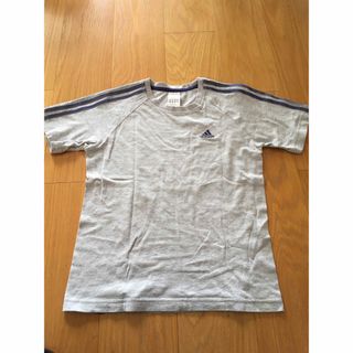 アディダス(adidas)のadidas アディダス  半袖Tシャツ　150 グレー　トレーニング　(Tシャツ/カットソー)