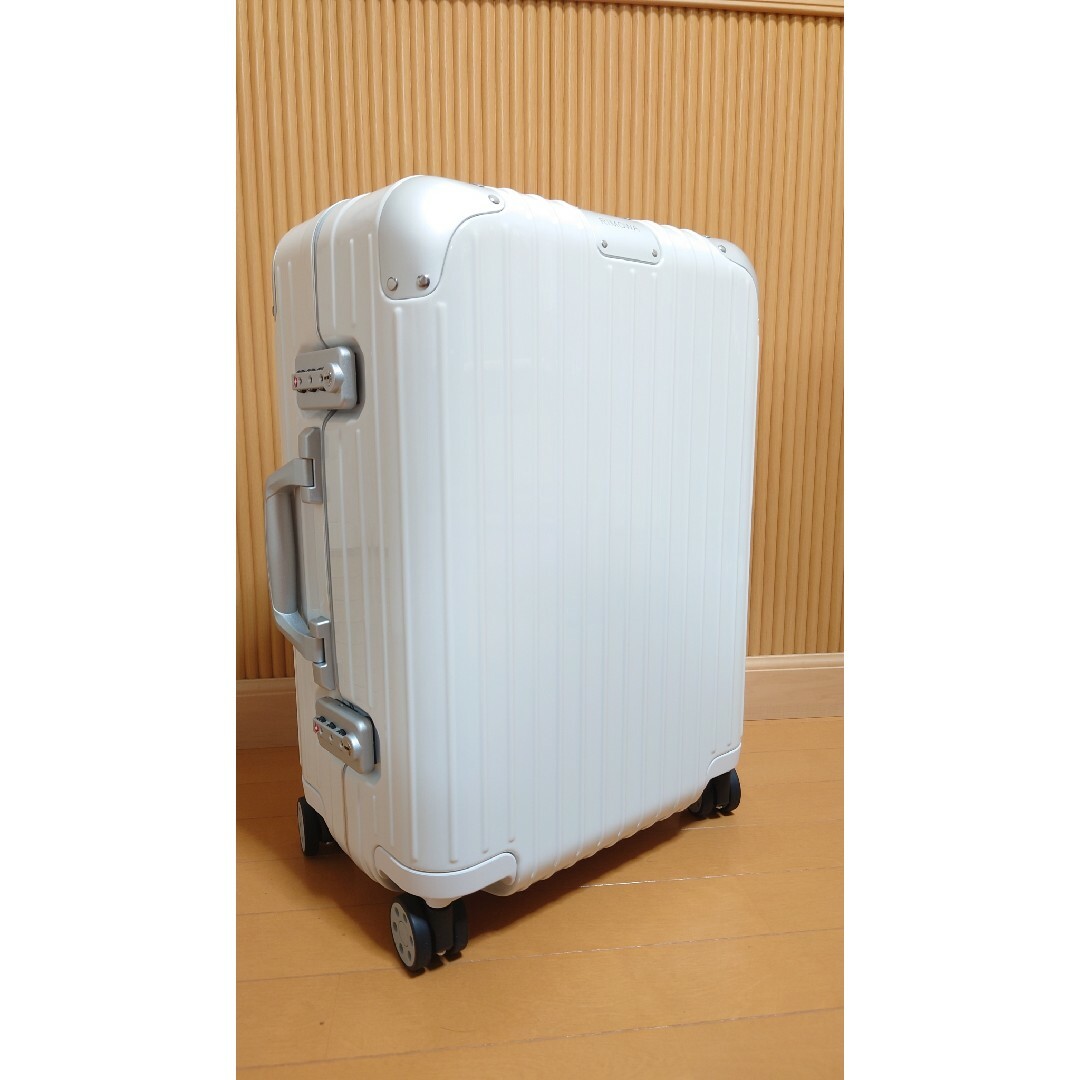 RIMOWA HYBRID CABIN White Gloss 37ℓ