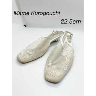 マメ(mame)のMame Kurogouchi マメ　靴　パンプス　サンダル　刺繍　白(ハイヒール/パンプス)