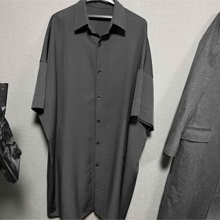 ヨウジヤマモト(Yohji Yamamoto)のヨウジヤマモト　オーバーサイズシャツ(シャツ)