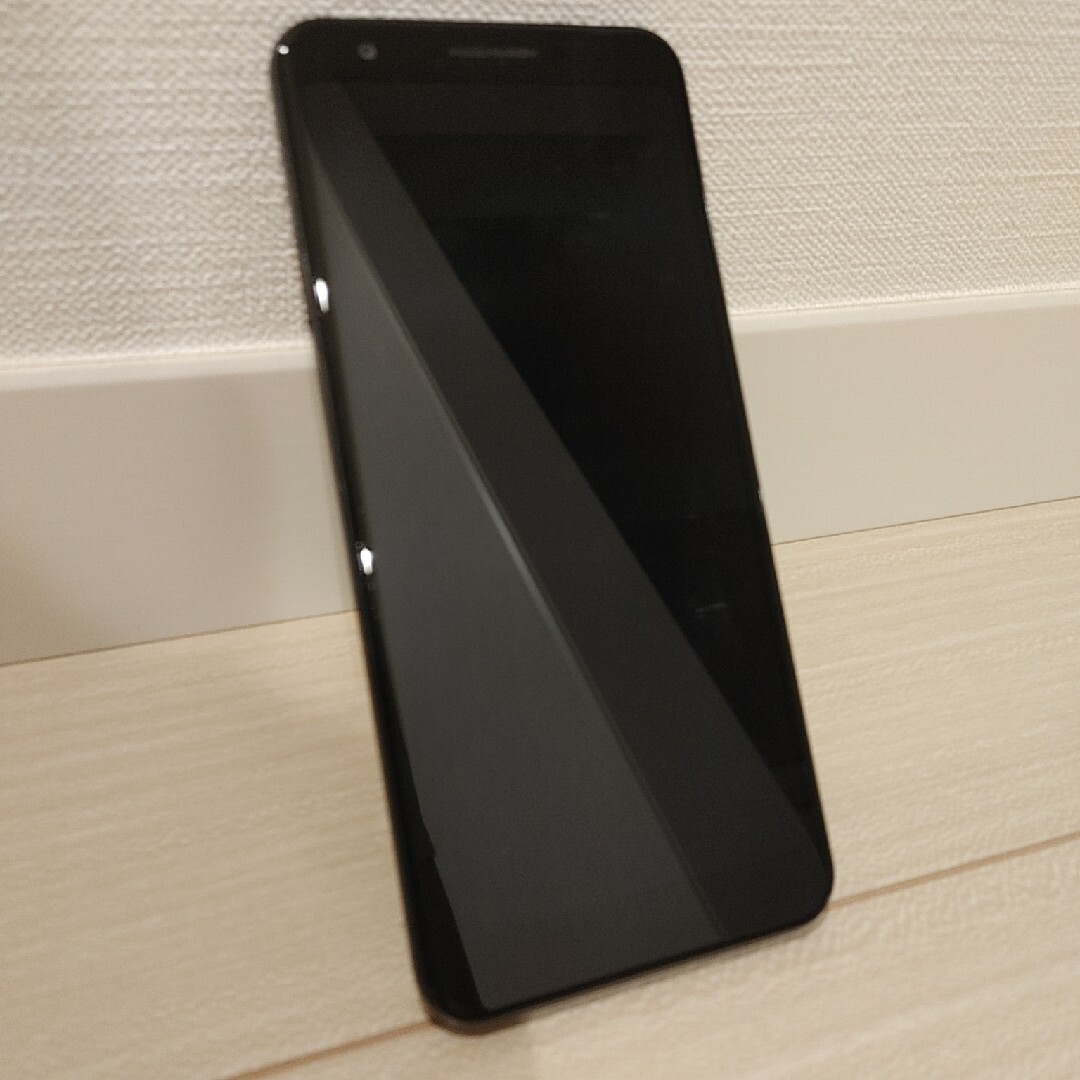 Google Pixel(グーグルピクセル)の目立つ傷なし 中古 Google Pixel 3a スマホ/家電/カメラのスマートフォン/携帯電話(スマートフォン本体)の商品写真