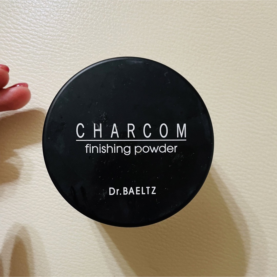 中古★ CHARCOM finising powder シルクヴェイルパウダー コスメ/美容のベースメイク/化粧品(フェイスパウダー)の商品写真