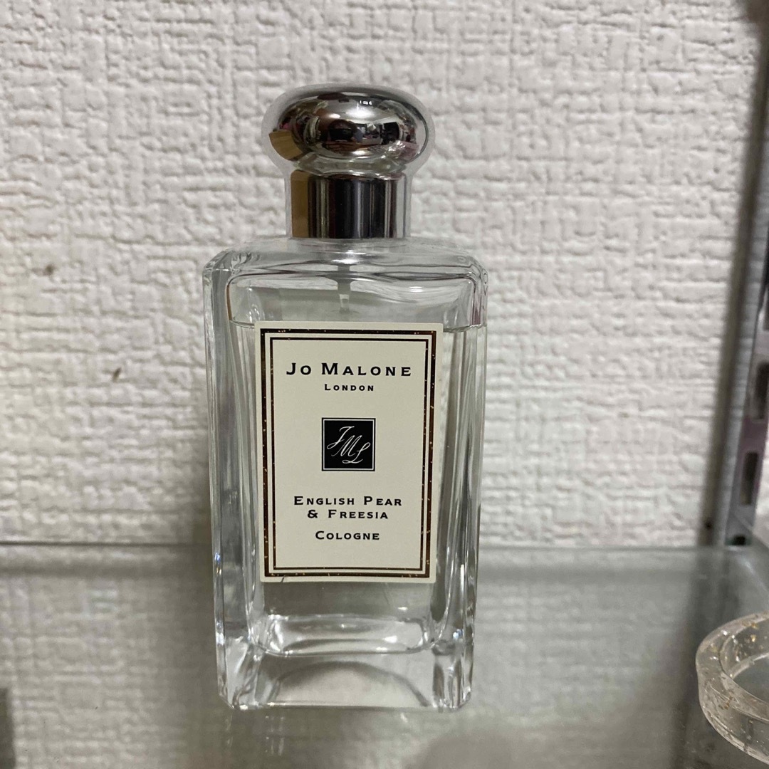 Jo Malone(ジョーマローン)のジョーマローン イングリッシュペアーフリージア 100ml 新品未使用 人気香水 コスメ/美容の香水(香水(女性用))の商品写真