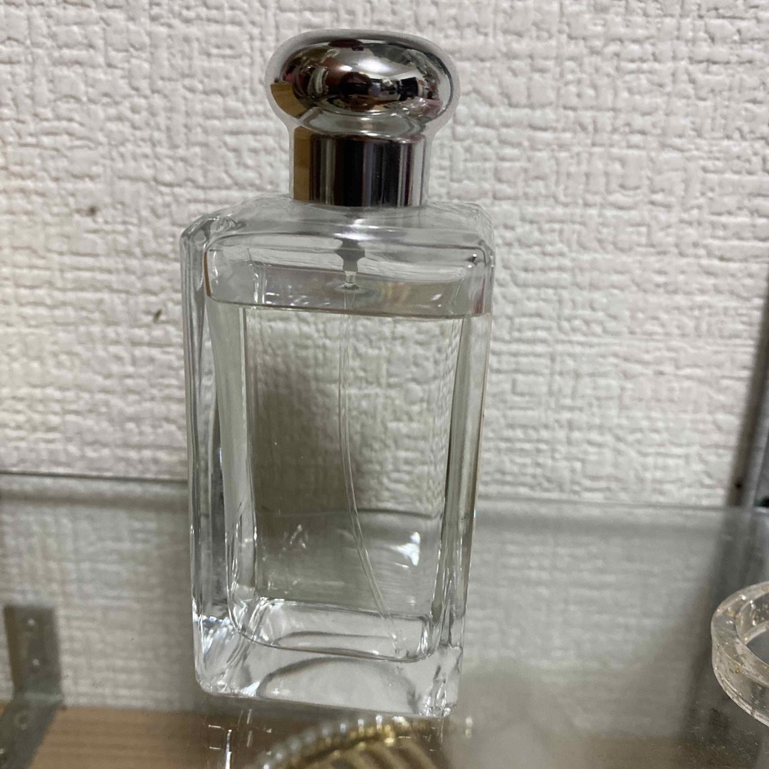 Jo Malone(ジョーマローン)のジョーマローン イングリッシュペアーフリージア 100ml 新品未使用 人気香水 コスメ/美容の香水(香水(女性用))の商品写真