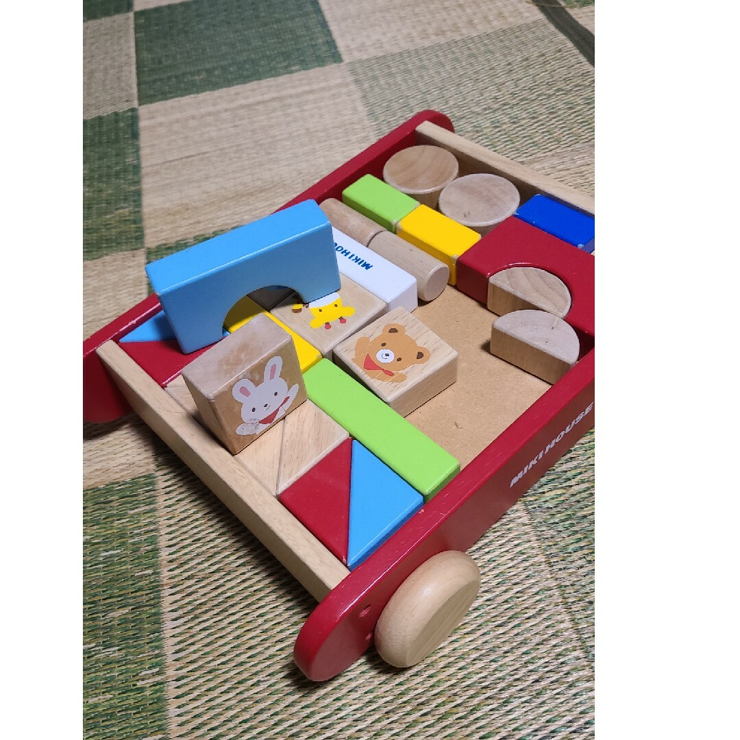MIKI HOUSE　積み木　ミキハウス　木のおもちゃ キッズ/ベビー/マタニティのおもちゃ(積み木/ブロック)の商品写真