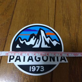 パタゴニア(patagonia)のpatagoniaステッカー(登山用品)