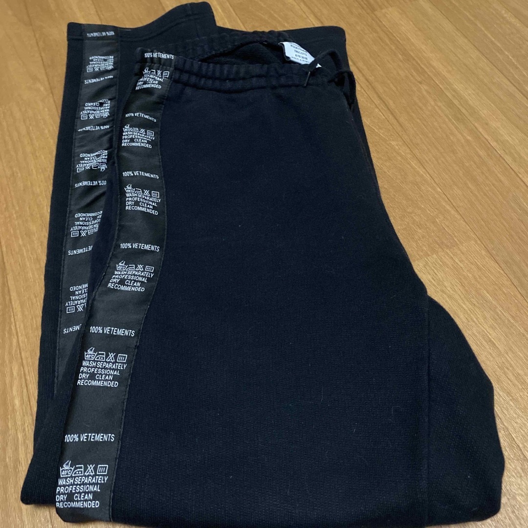 VETEMENTS テープパンツ　スウェット