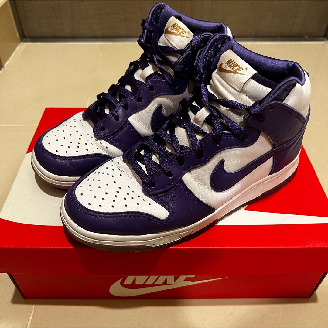 NIKE DUNK HIGH WMNS VARSITY PURPLE