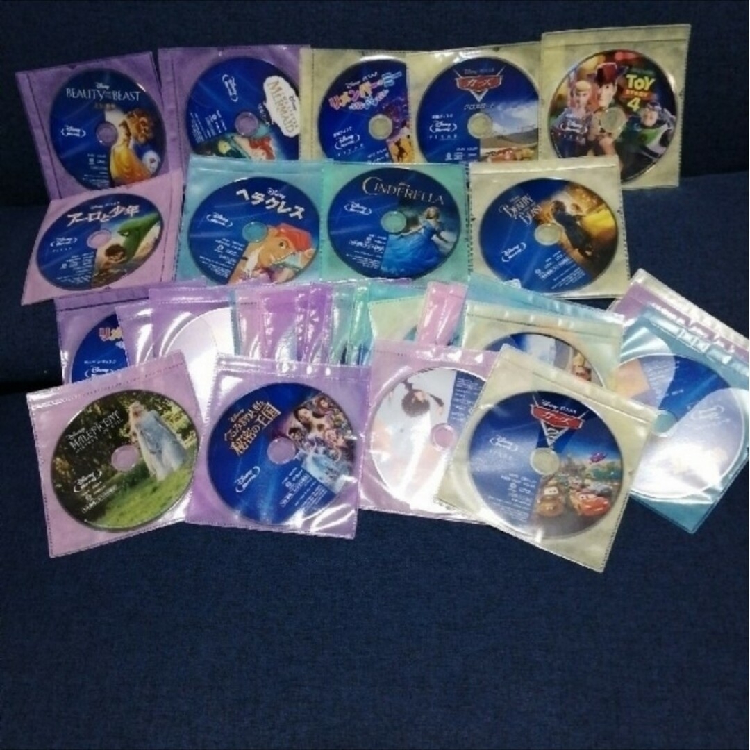 Disney(ディズニー)の専用出品　ディズニー　DVD 不布ケース3点セット　画像2枚目参照 エンタメ/ホビーのDVD/ブルーレイ(アニメ)の商品写真