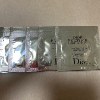 クリスチャンディオール(Christian Dior)のディオールプレステージ ホワイト ル プロテクター UV ミネラル BB01(BBクリーム)