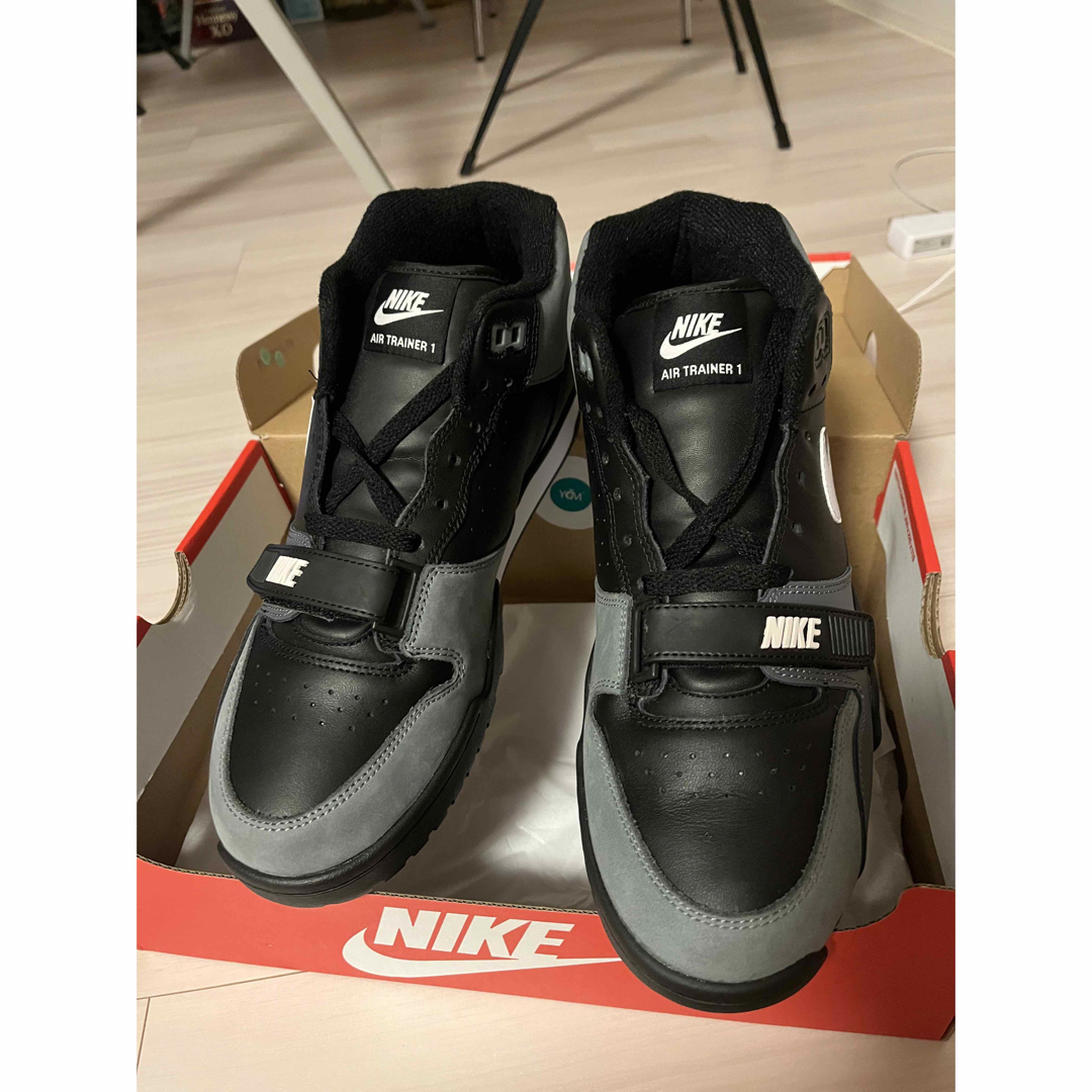 NIKE(ナイキ)の新品未使用 NIKE AIR TRAINER 1 black 28.5cm メンズの靴/シューズ(スニーカー)の商品写真